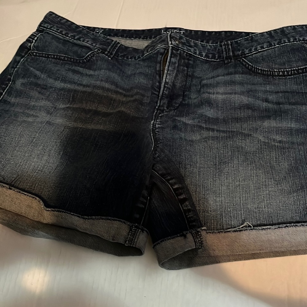 Ann Taylor loft size 14 Jean shorts. LIKE NEW